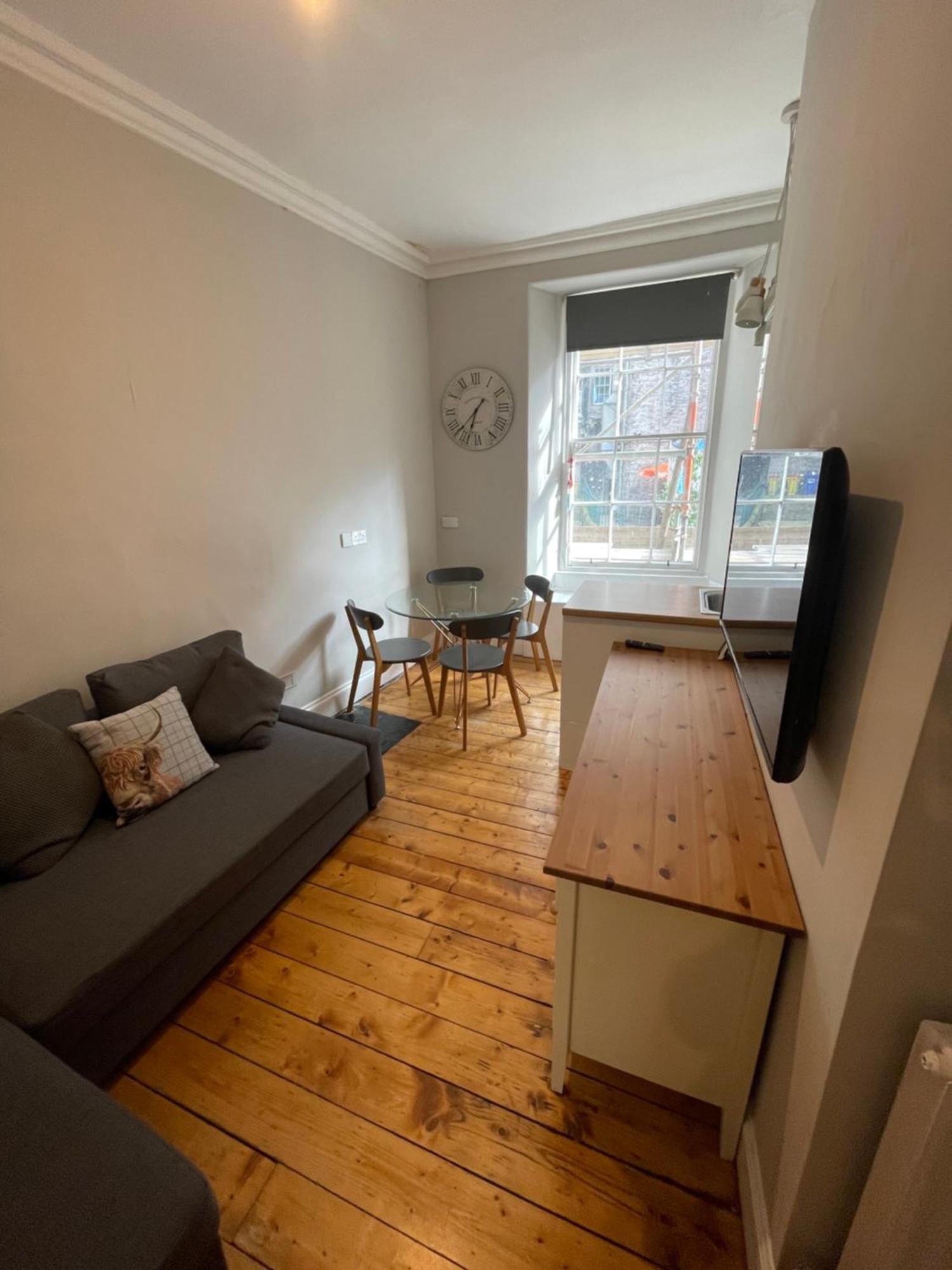 Apartment Cockburn Street
