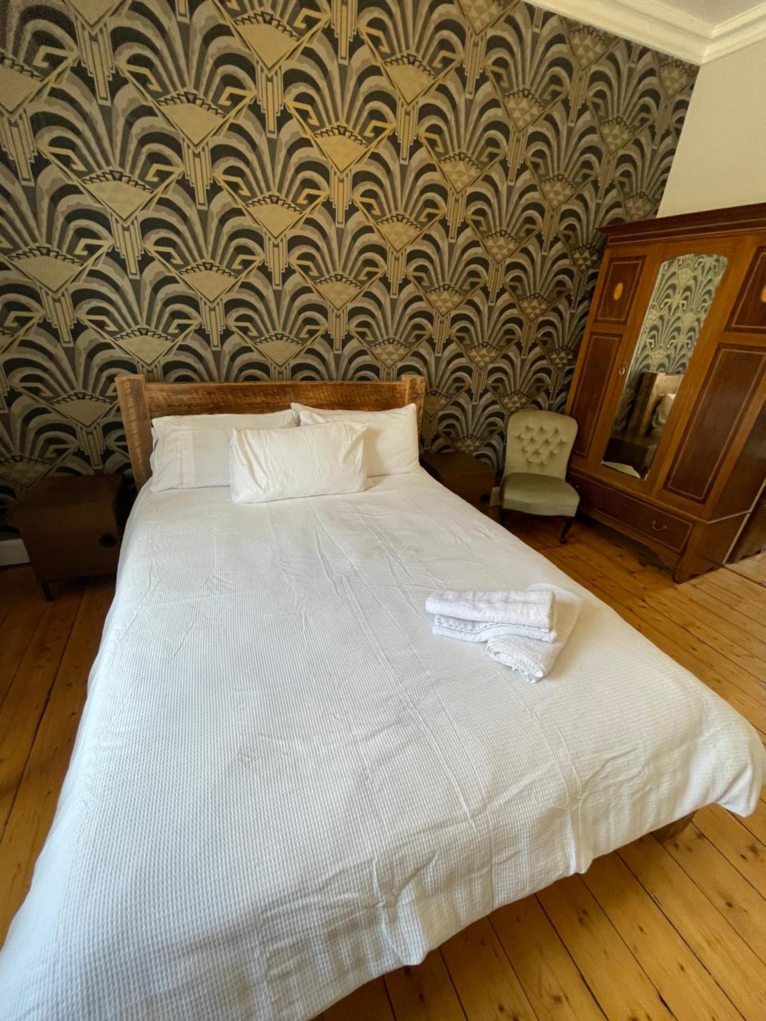 Cockburn Street Apartment