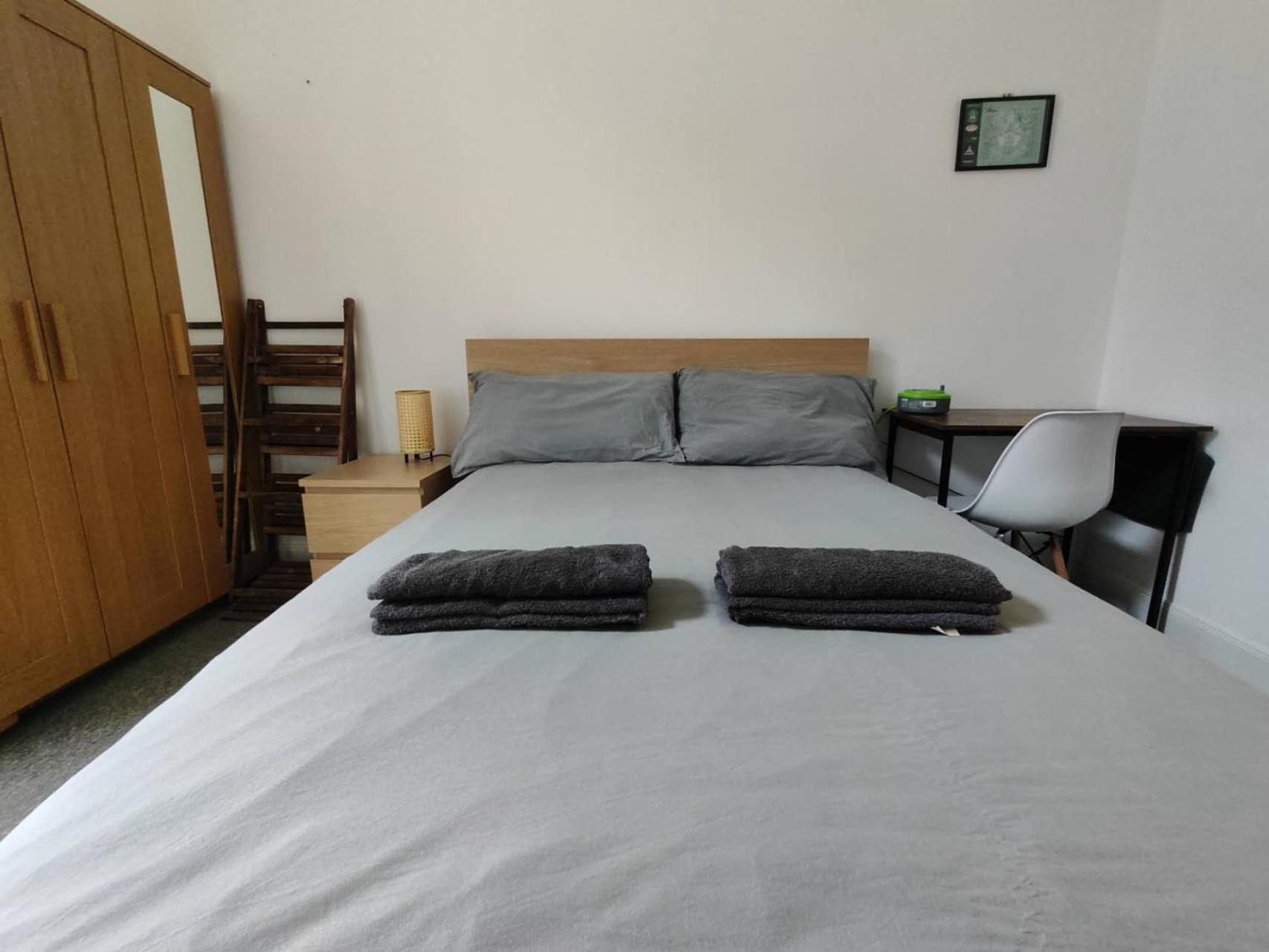 Apartment Two Bedrooms Flat In Center EDI