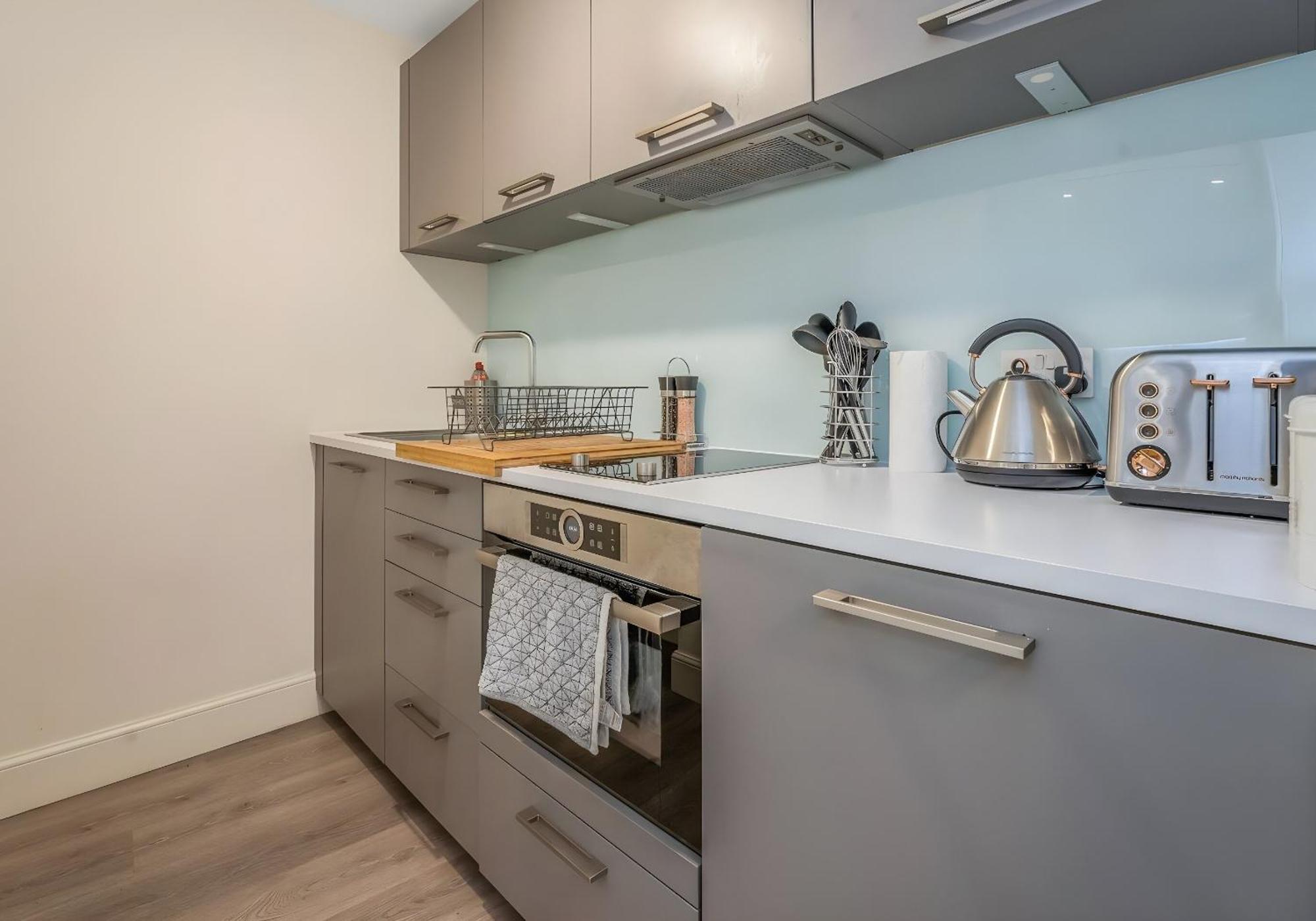 The Bristo Apartment *