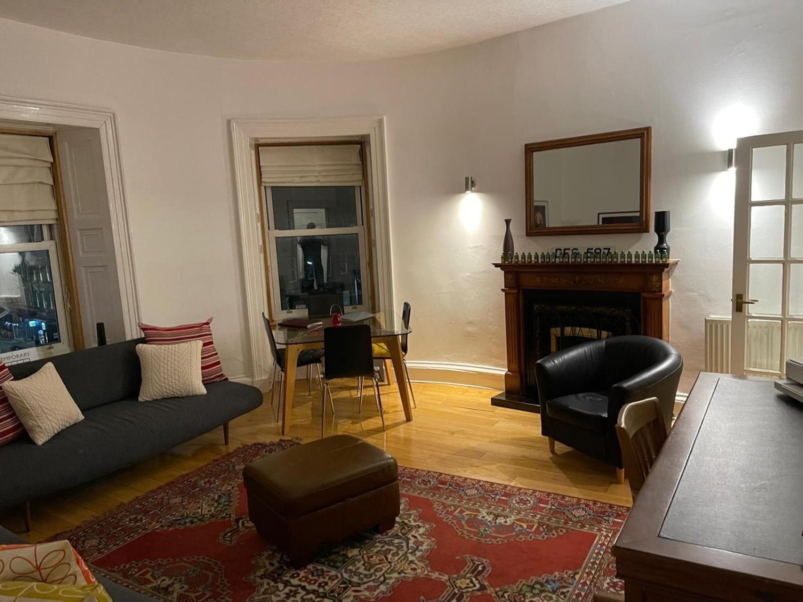 The Lothian Road Apartment *