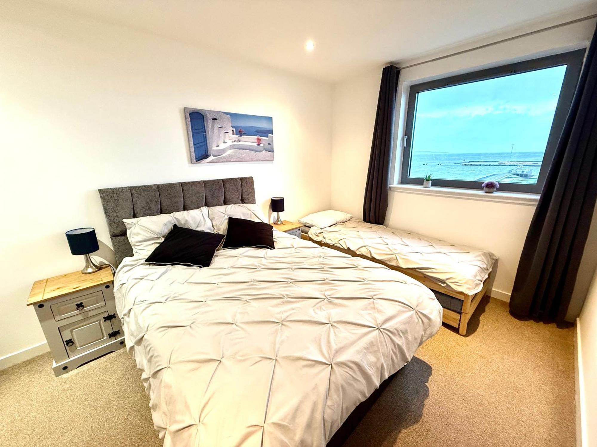 Britannia Apartments Apartment