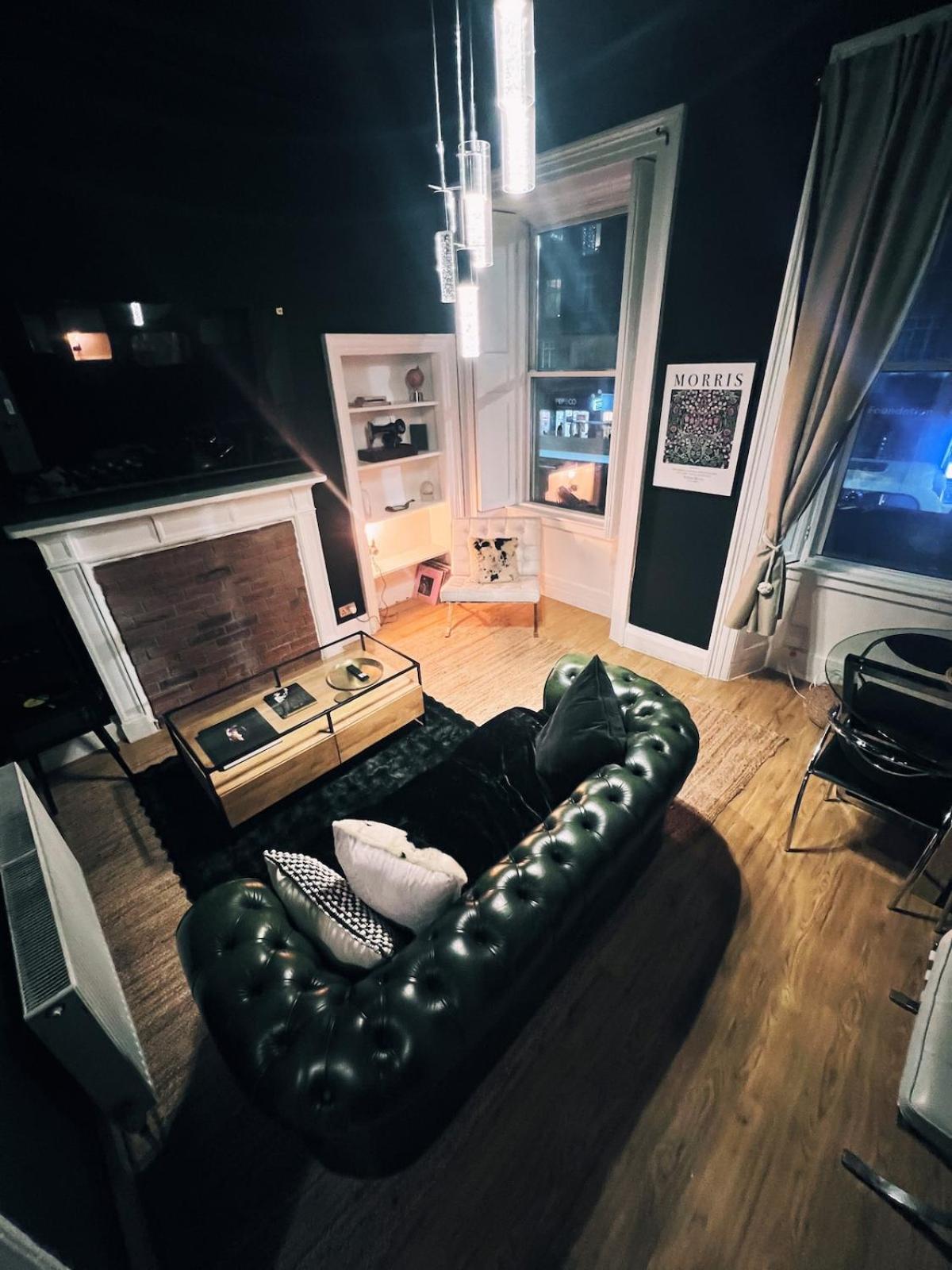 Designer Flat By Castle Apartment Edinburgh