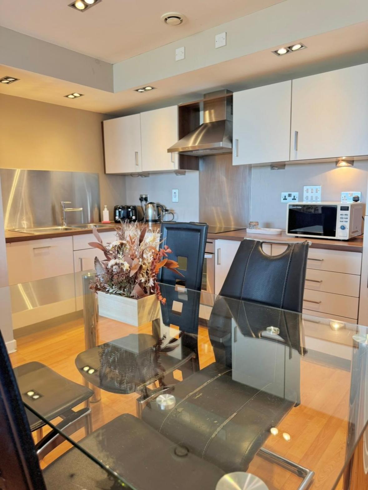 Modern Two Bedroom EDI