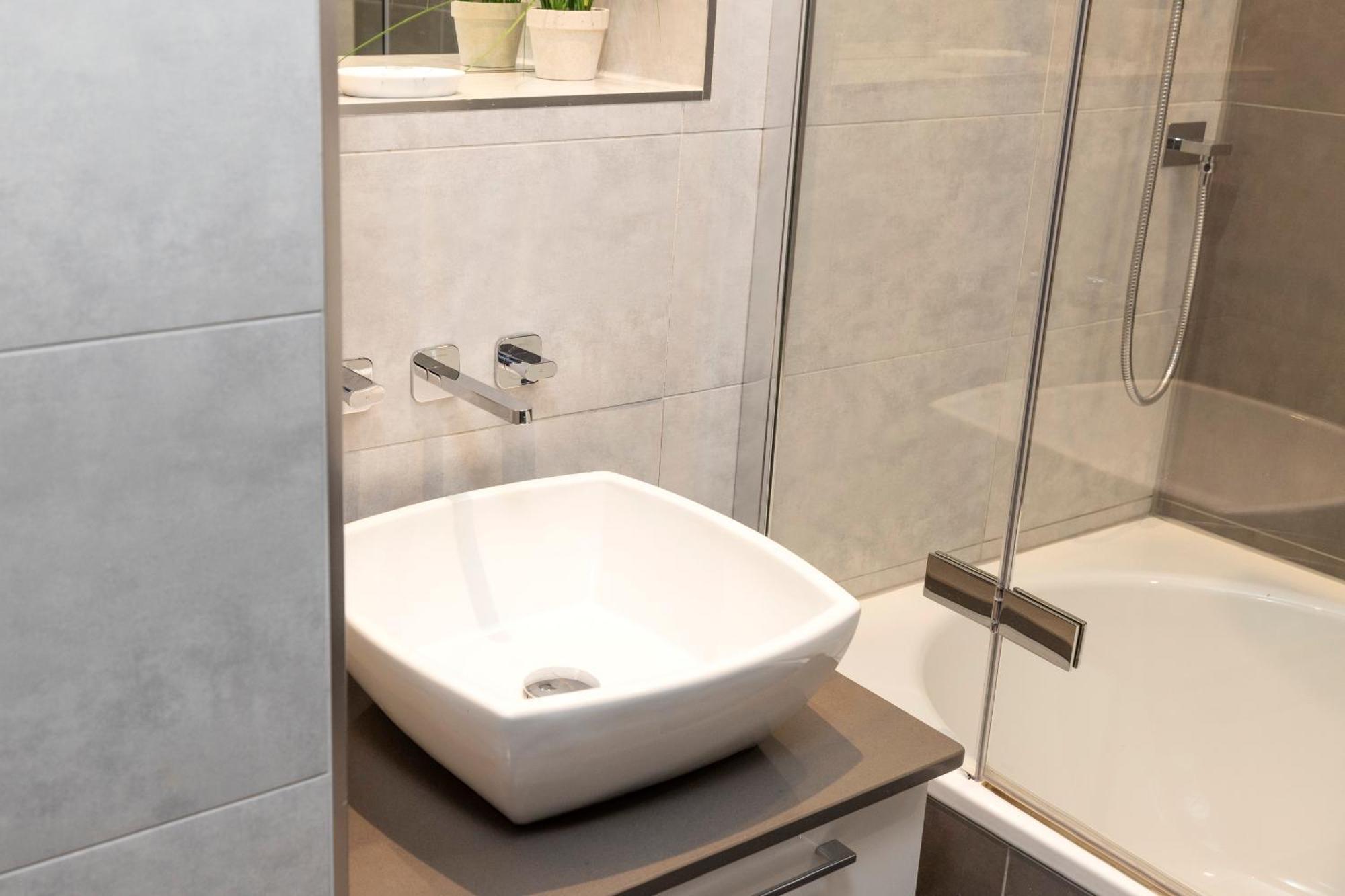Joivy Ultra Luxe Near Princes Street * EDI