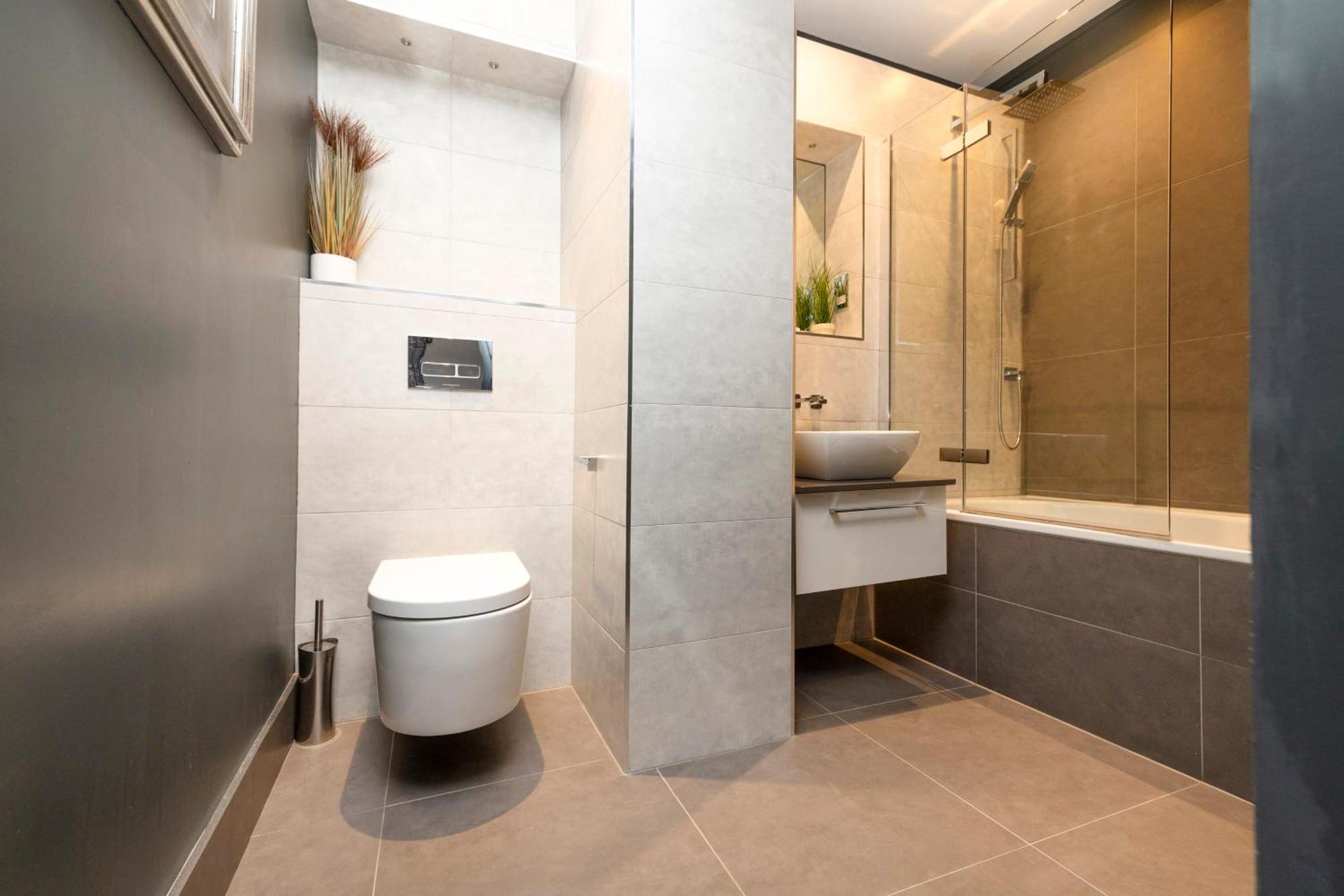 Apartment Joivy Ultra Luxe Near Princes Street EDI