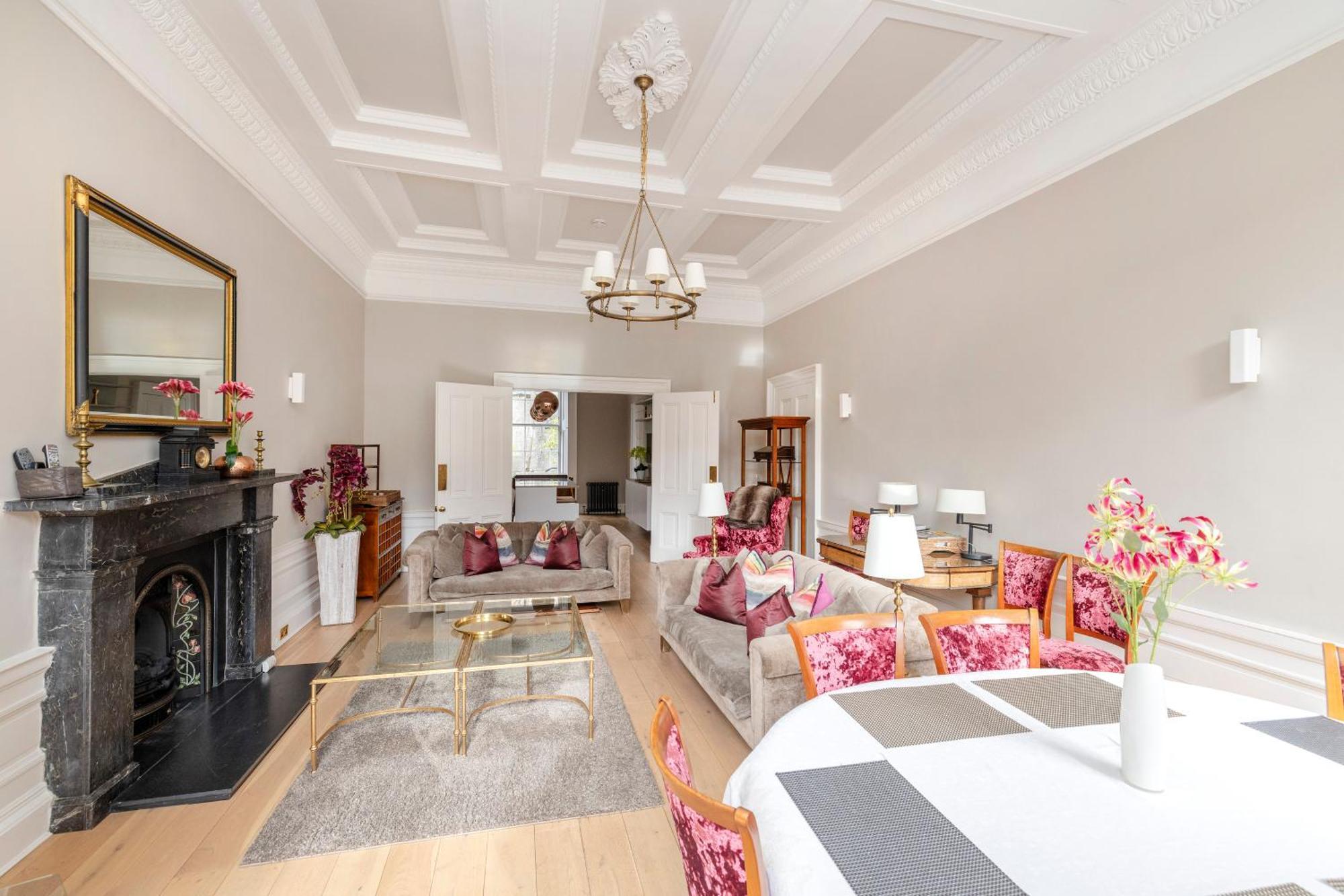 Joivy Ultra Luxe Near Princes Street * EDI