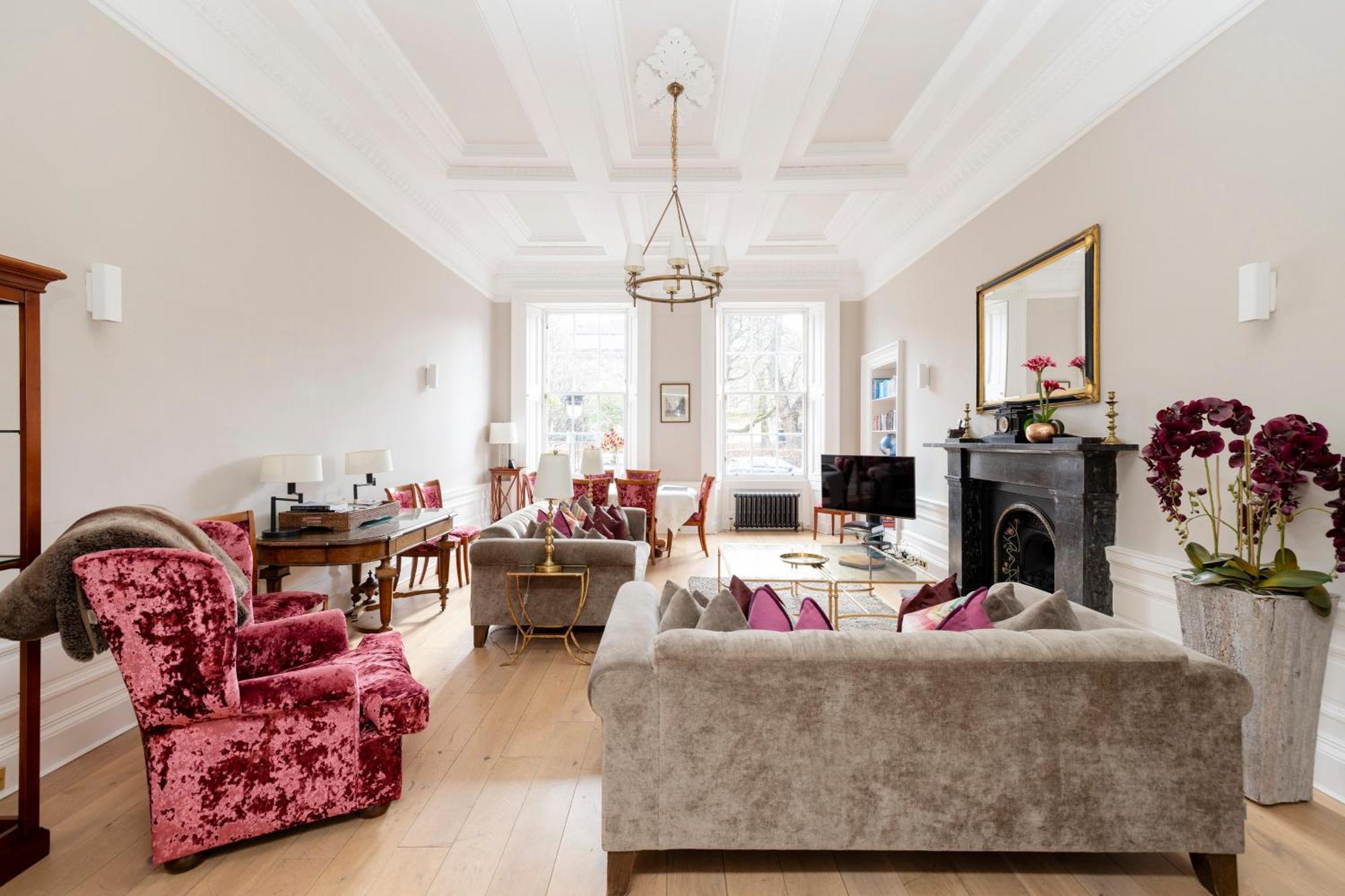 Joivy Ultra Luxe Near Princes Street *