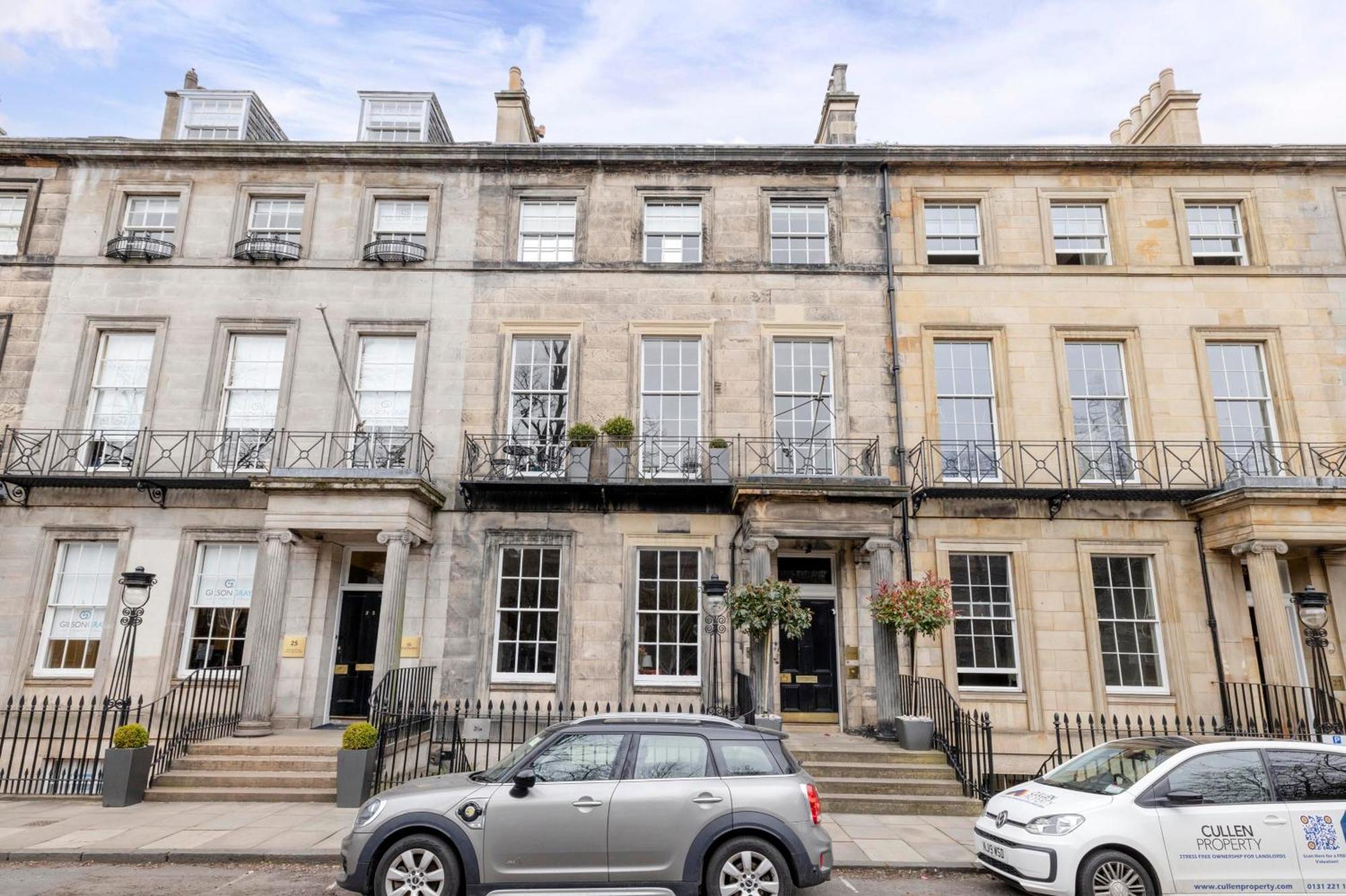 Joivy Ultra Luxe Near Princes Street *