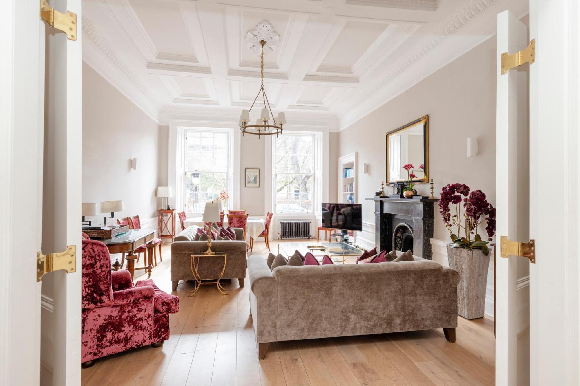 Joivy Ultra Luxe Near Princes Street EDI