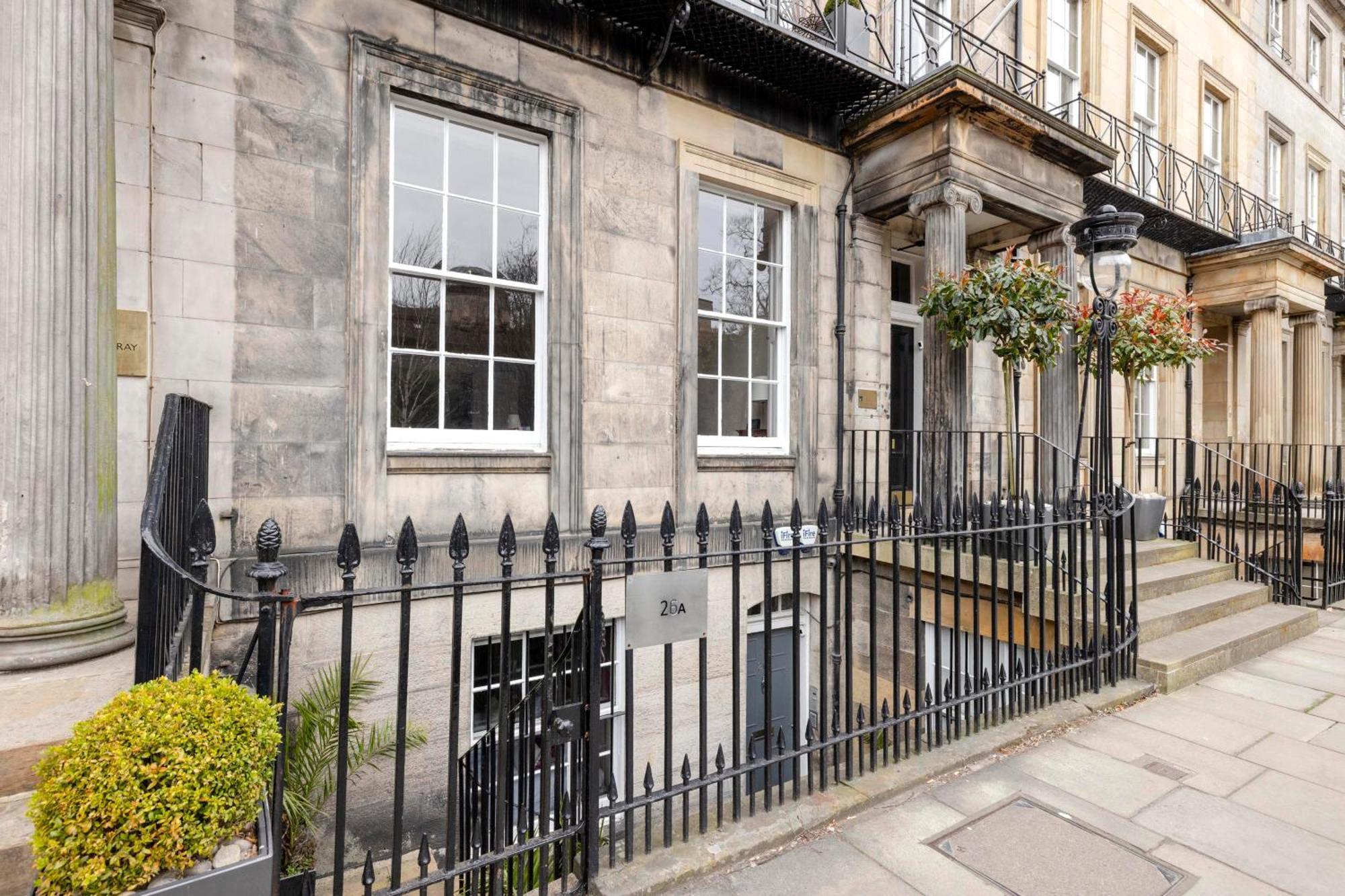 Joivy Ultra Luxe Near Princes Street