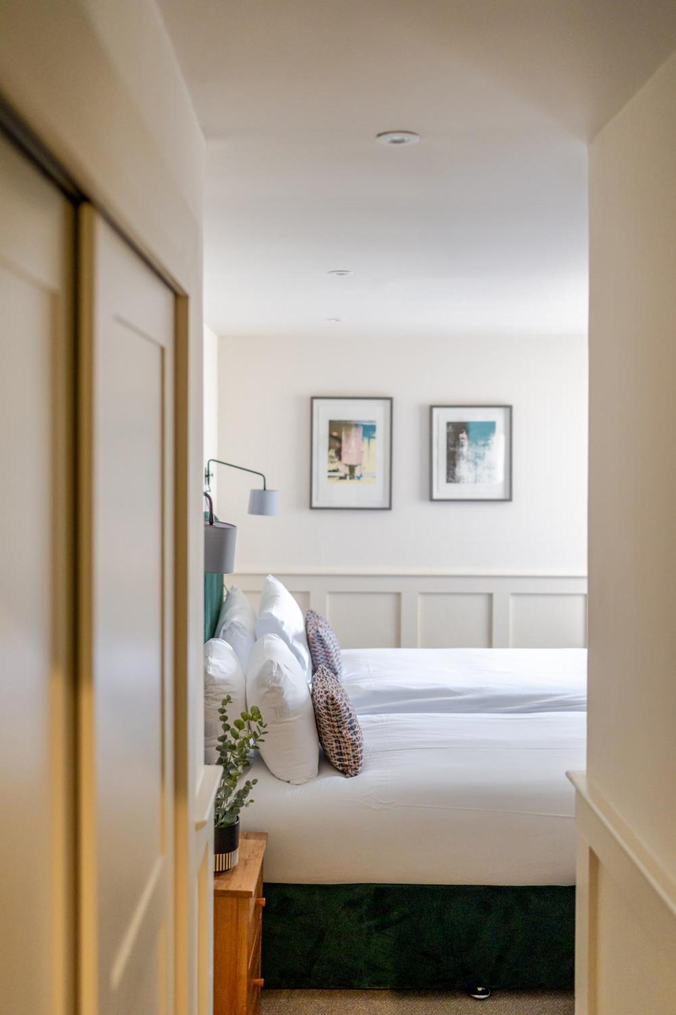 Grove House Hotel 3*