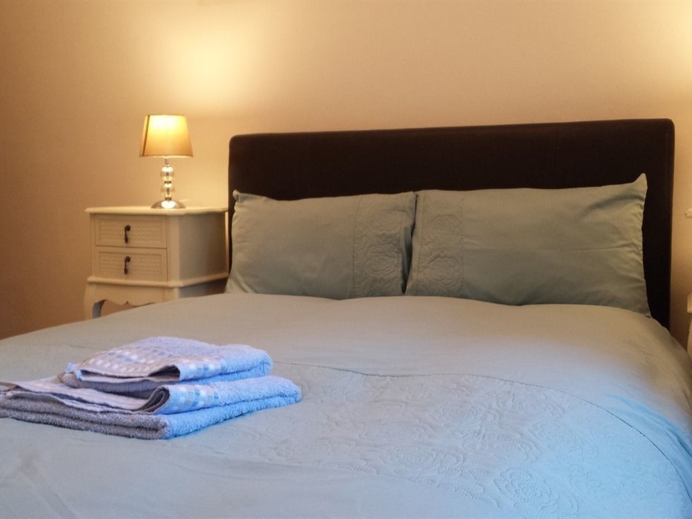 The Elgin Terrace Apartment *