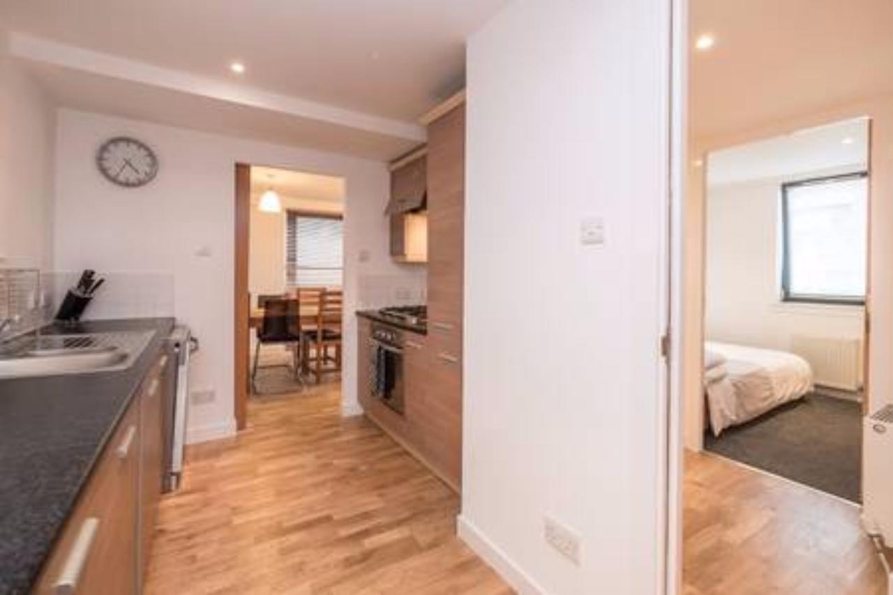 Apartment Modern Flat In The Middle Of Old Town Edinburgh