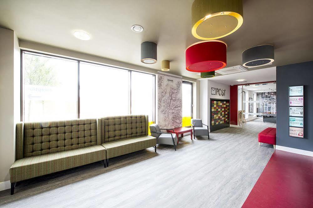 Destiny Student - Arran House 2*