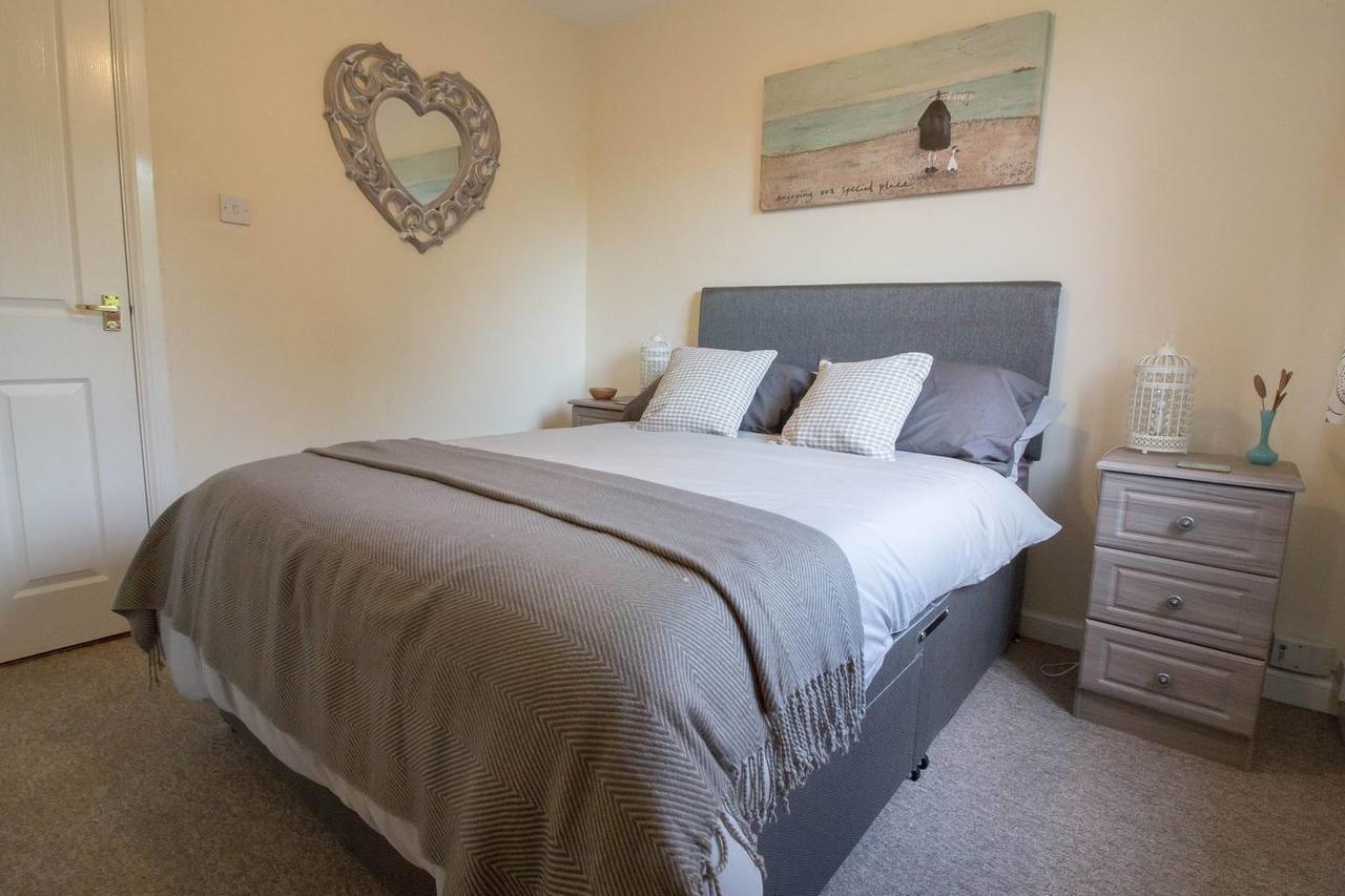 South Groathill - Lovely 2 Bed With Castle View Apartment