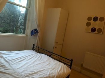 Centre Asga Edinburgh