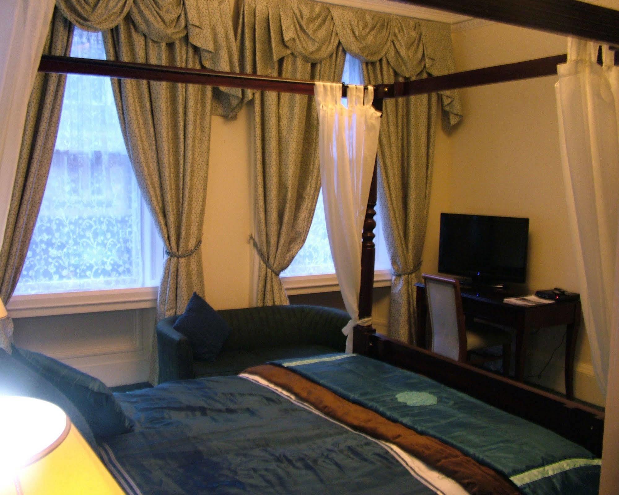 The Valentine - Townhouse (adults Only)