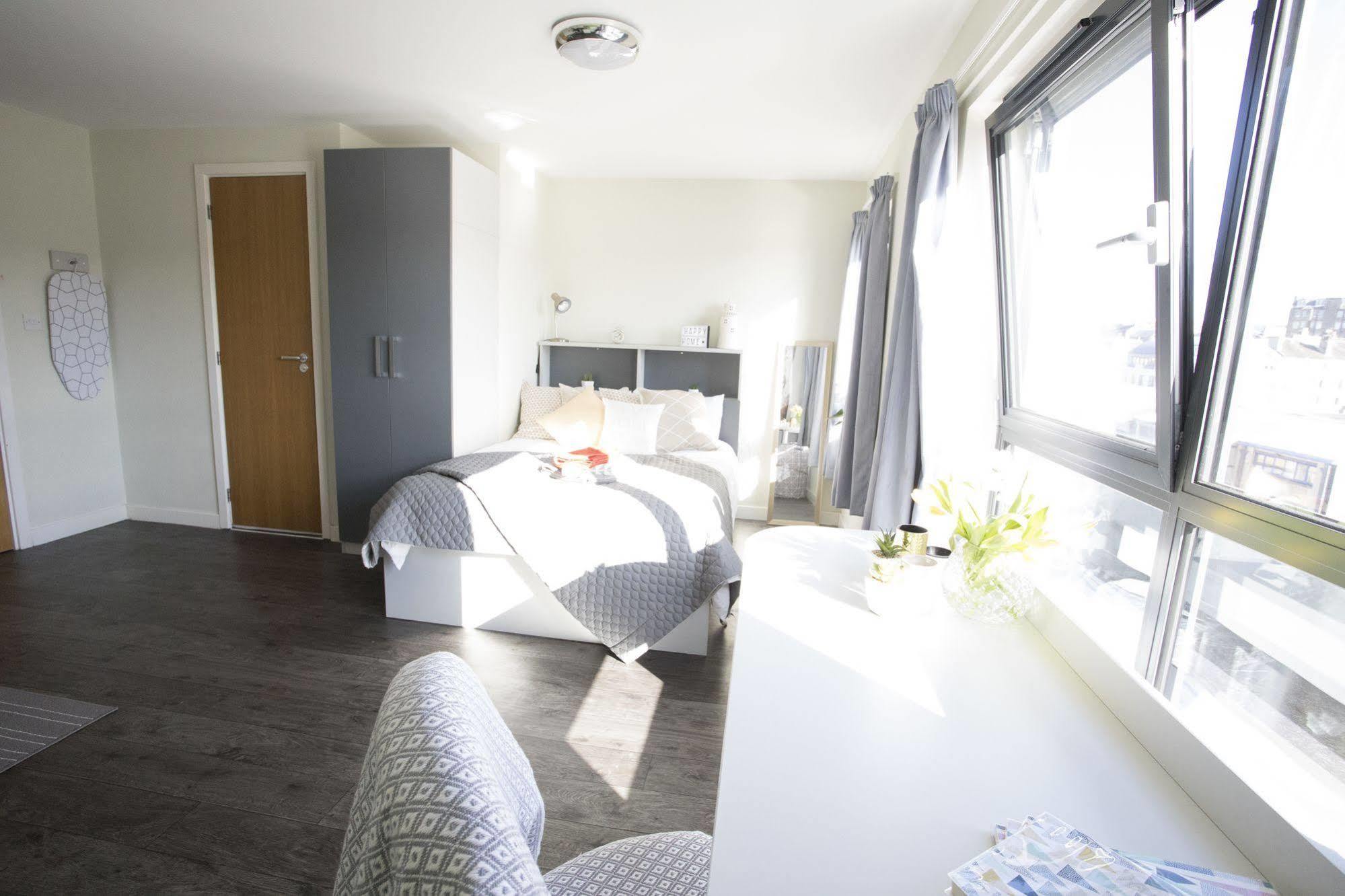 Hotel Beaverbank Place - Campus