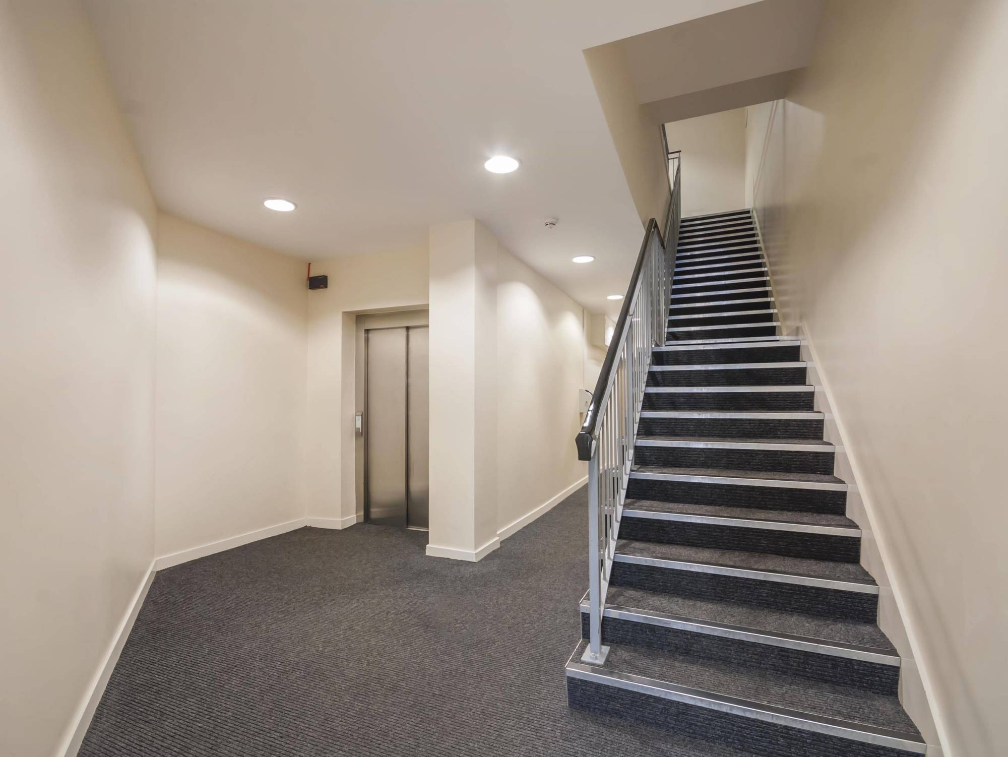 Hotel Beaverbank Place - Campus 2*