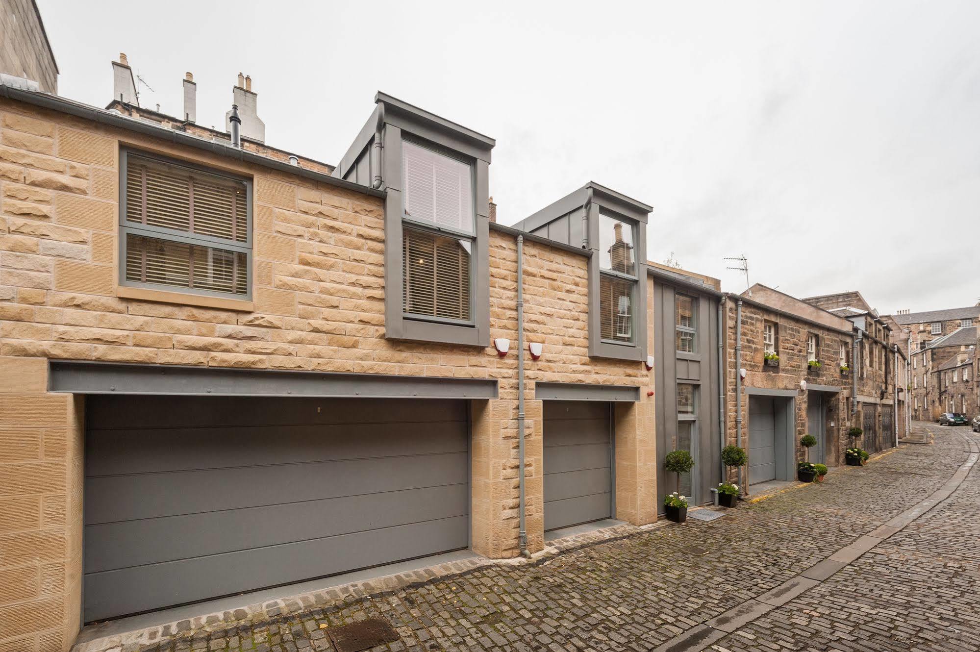 Atholl Apartment