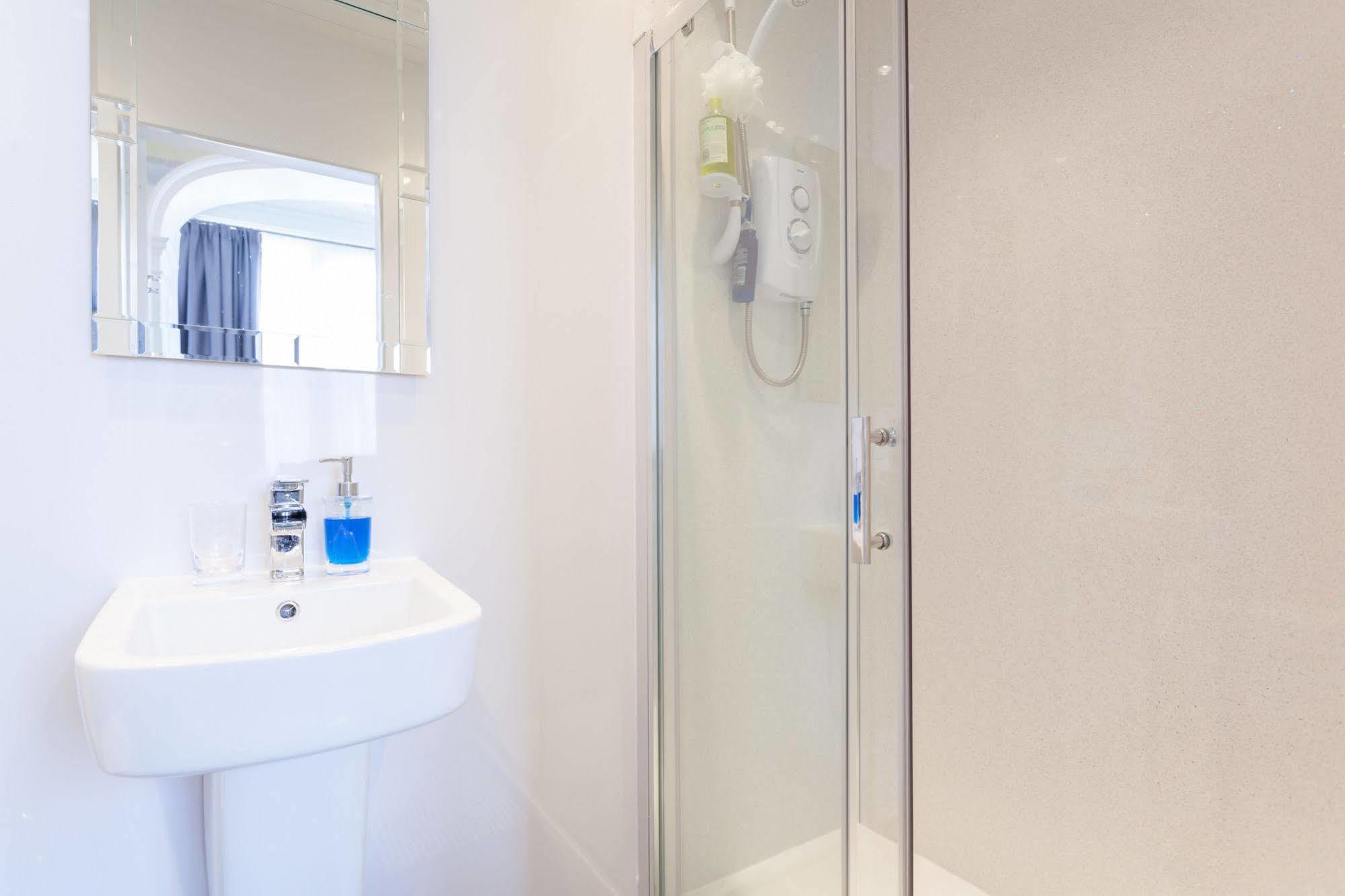 Kingsley Guest House 3*