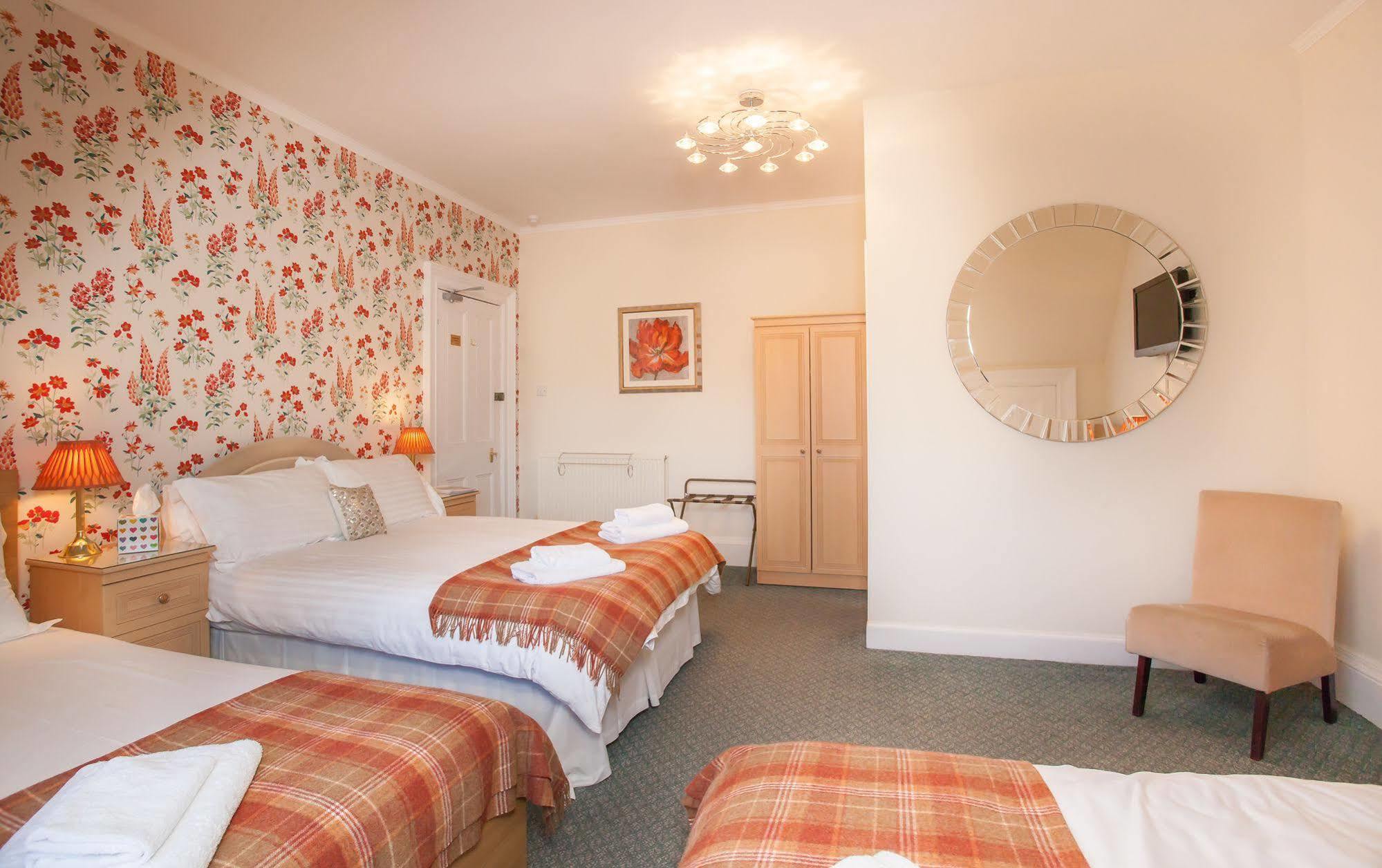 Kingsley Guest House 3*