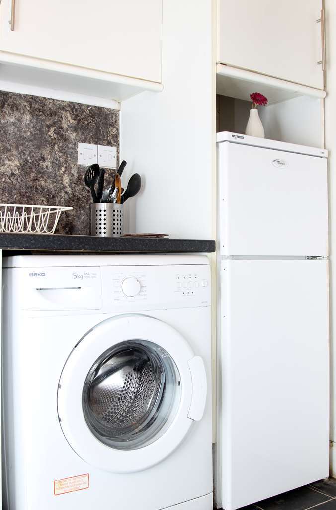 Centre Asga Apartment *