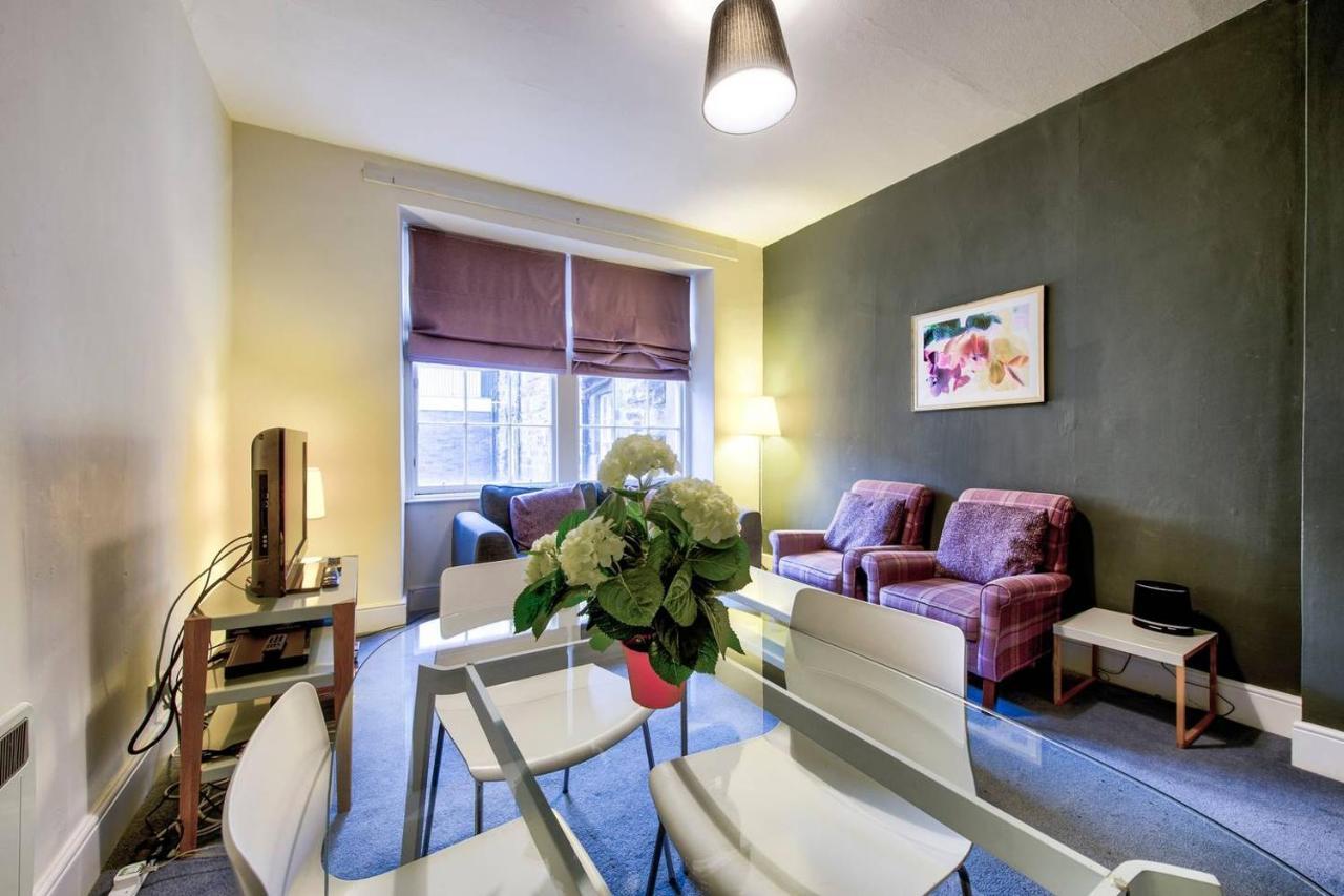 Apartment Joivy Stylish In New Town