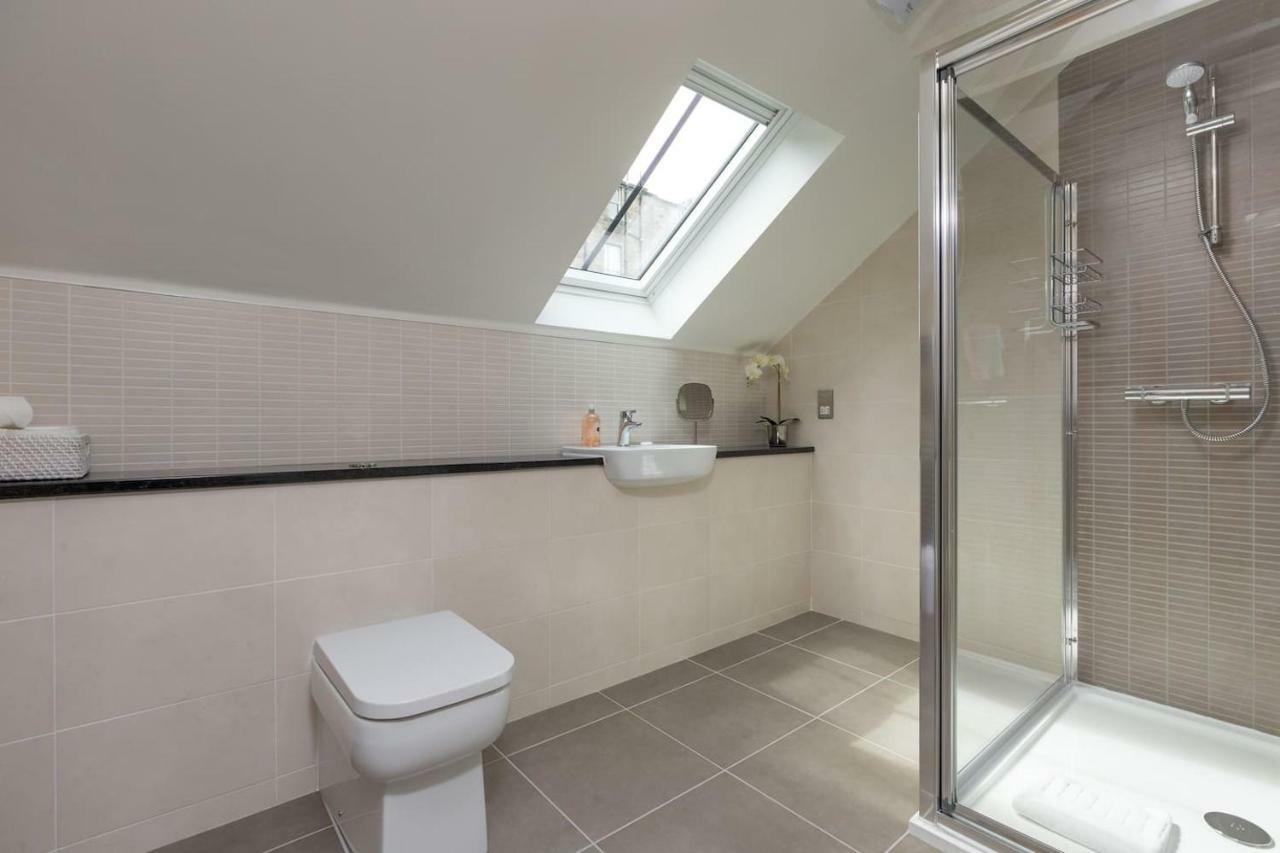 Joivy Trendy 1-bedroom Main Door House In New Town EDI
