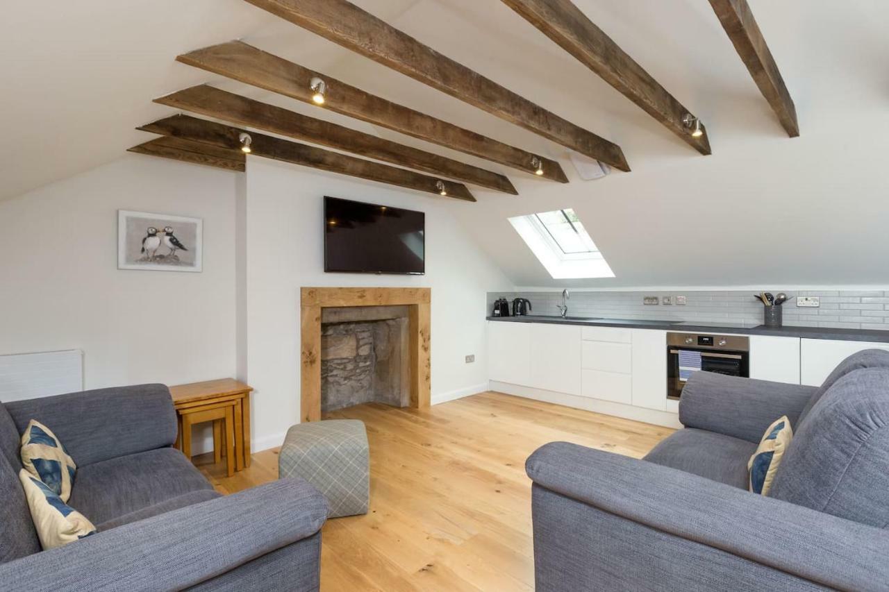 Ferienhaus Joivy Trendy 1-bedroom Main Door House In New Town *