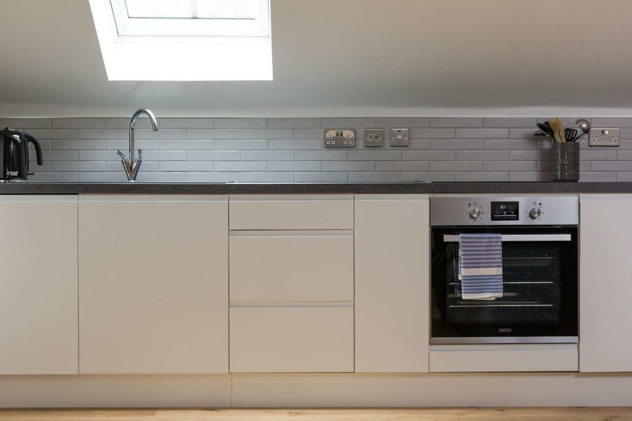 Joivy Trendy 1-bedroom Main Door House In New Town Ferienhaus