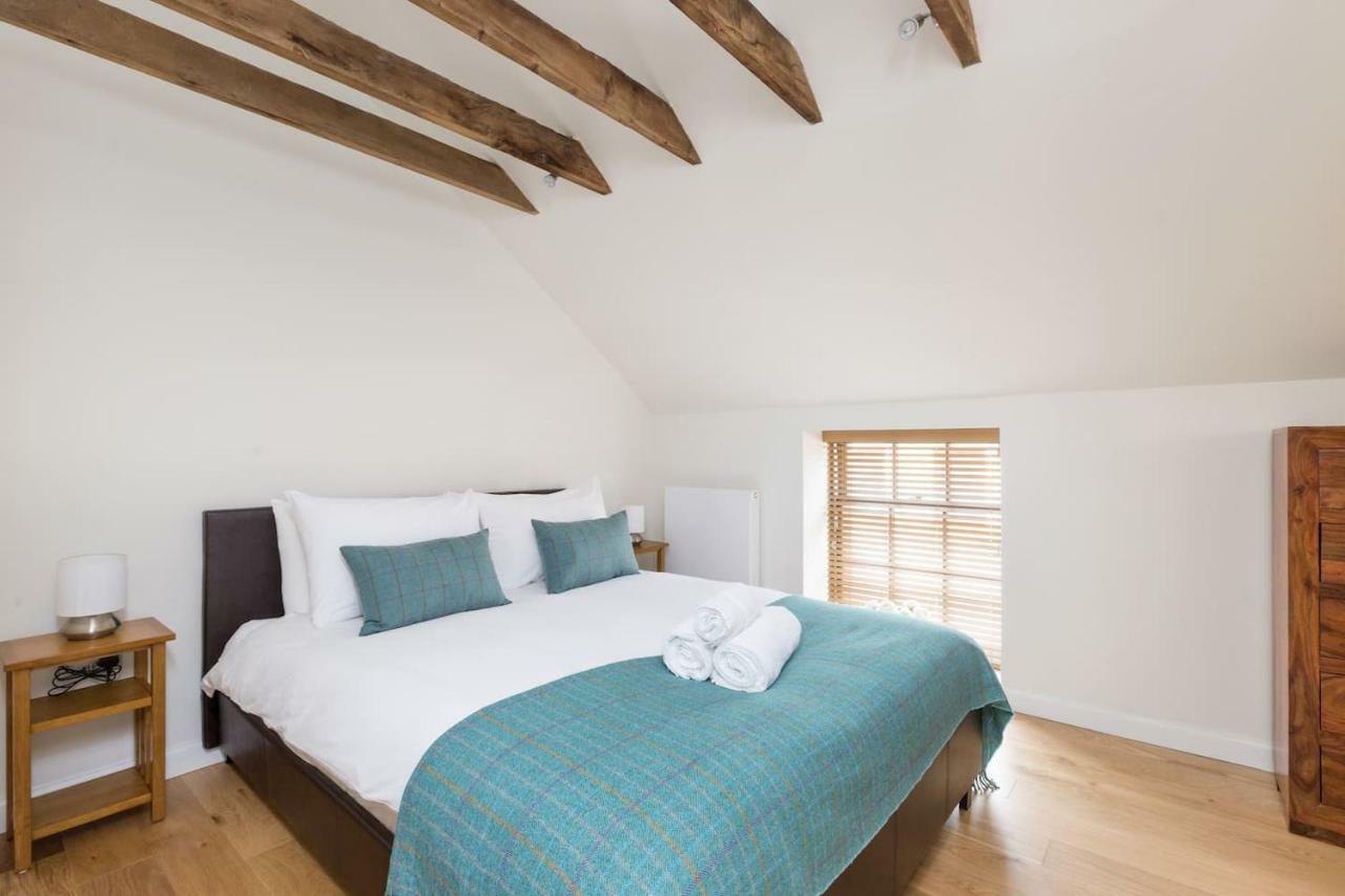 Ferienhaus Joivy Trendy 1-bedroom Main Door House In New Town