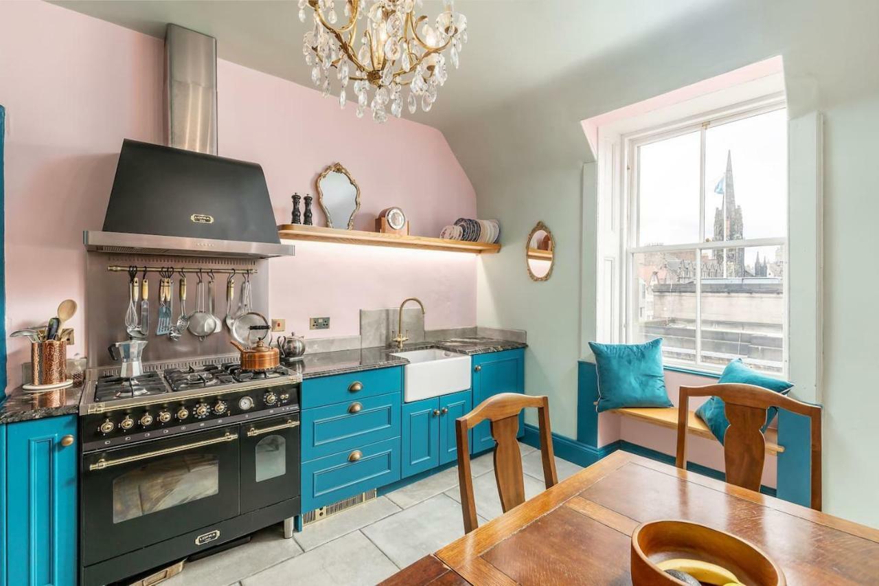 Joivy Luxury Old Town Apartment