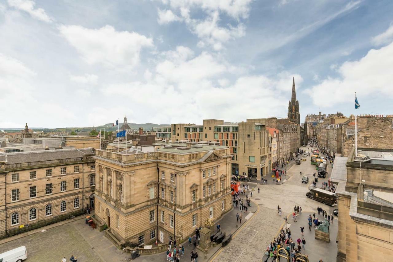 Joivy Luxury Old Town Edinburgh