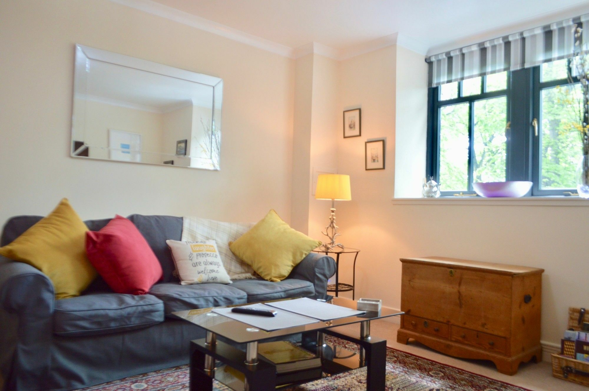 Gorgeous 2 Bedroom In Converted Church * EDI