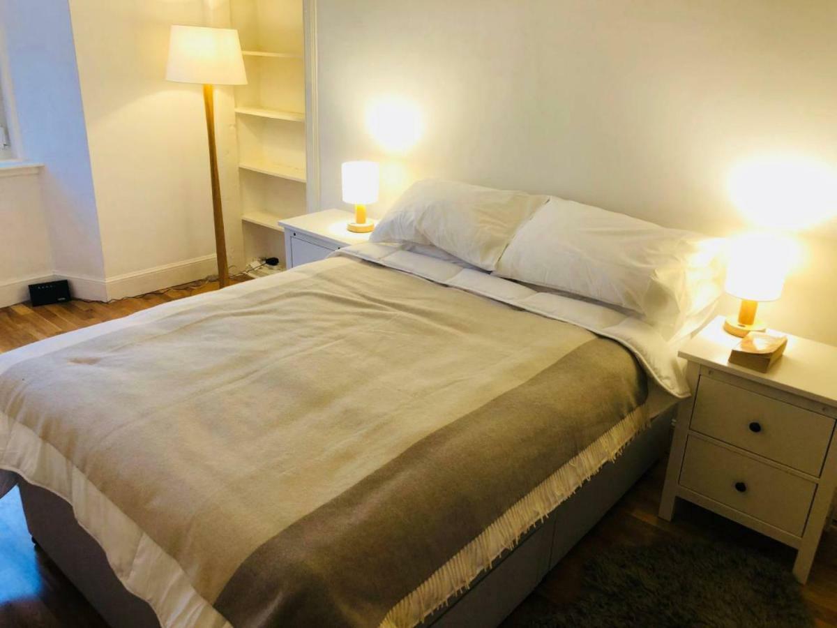 Kings Road - Seaside Retreat 15 Minutes To Central Apartment
