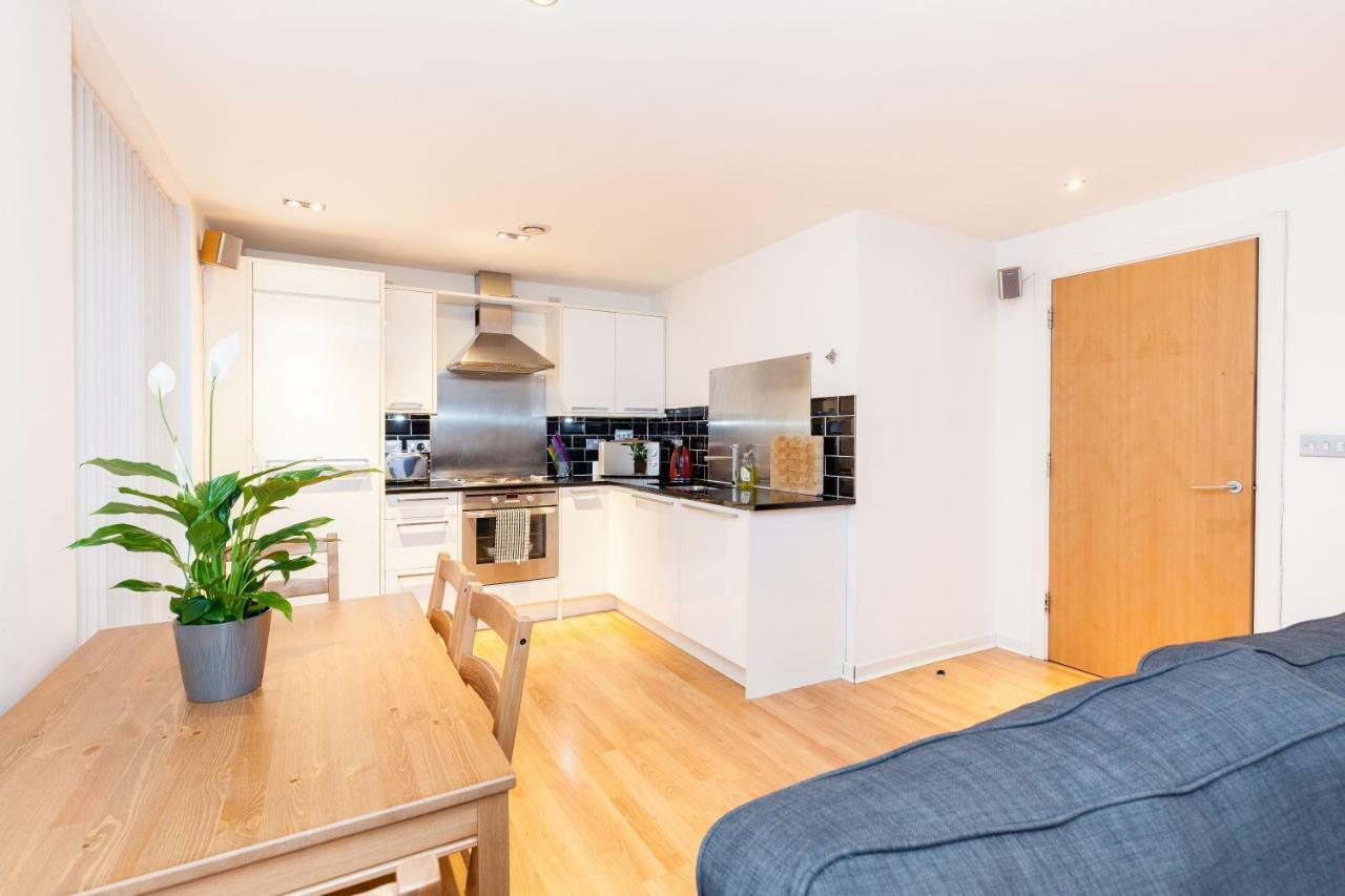 Modern Two Bedroom * EDI