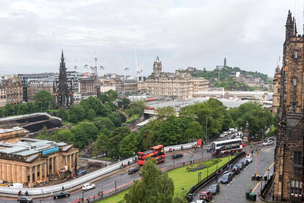 Amazing Penthouse, Stunning Views, Castle 2 Mins Edinburgh