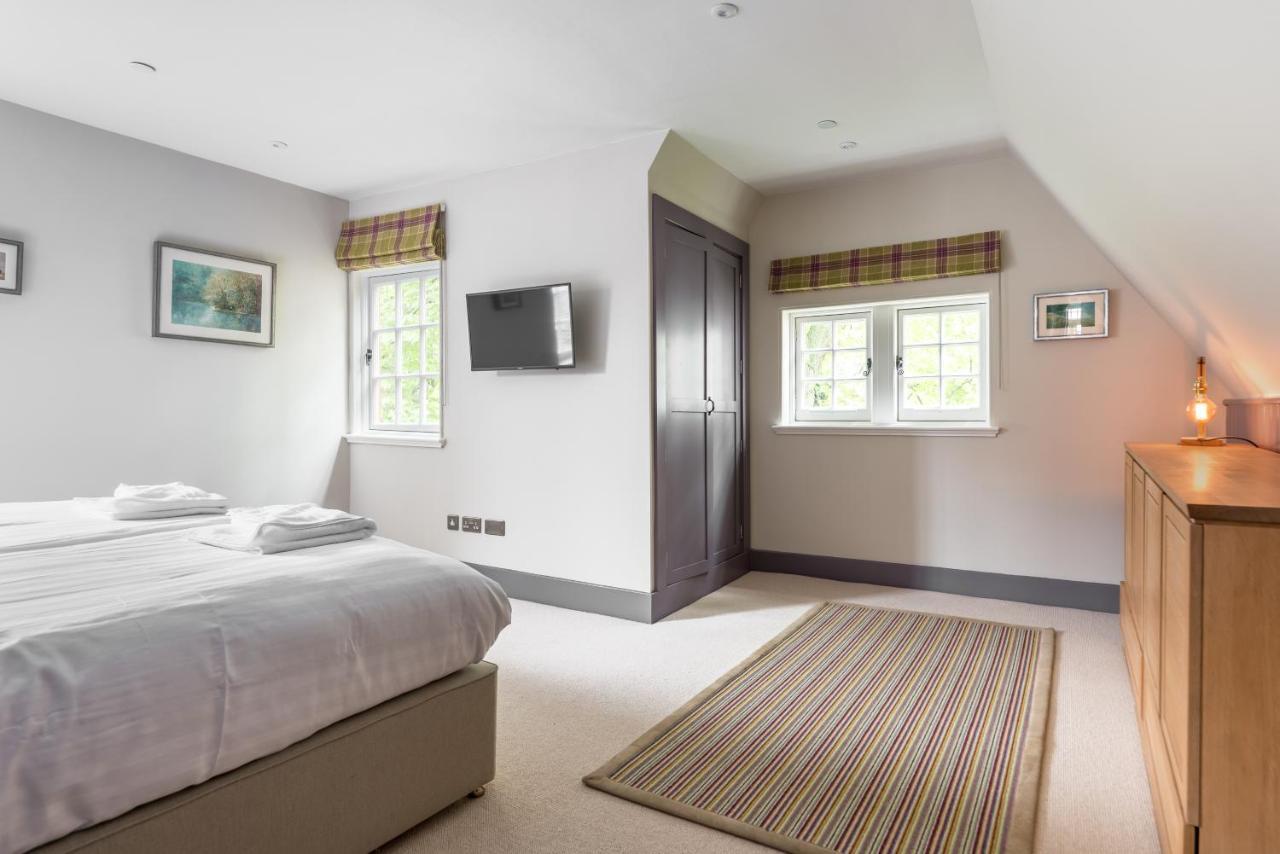 Amazing Penthouse, Stunning Views, Castle 2 Mins Apartment *