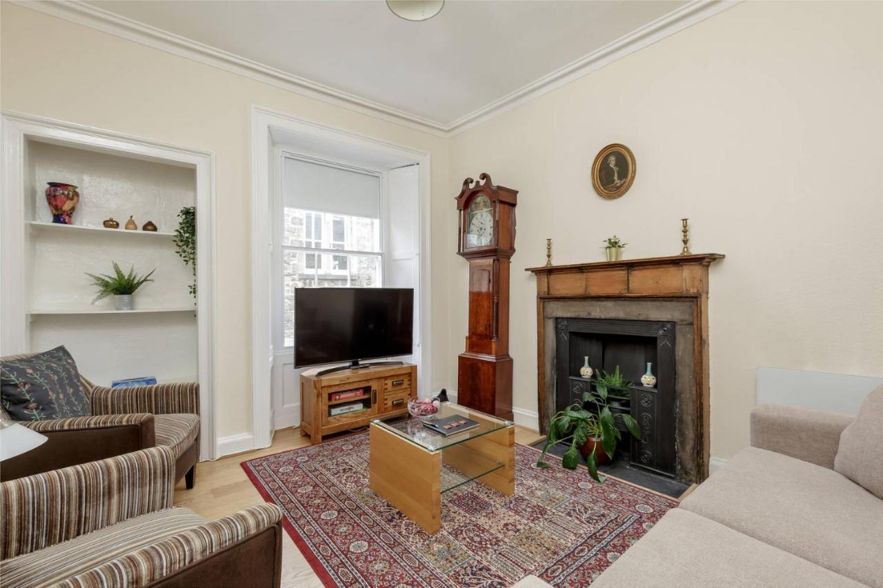 Apartment Silver Lining - Bonnie Rose Street *