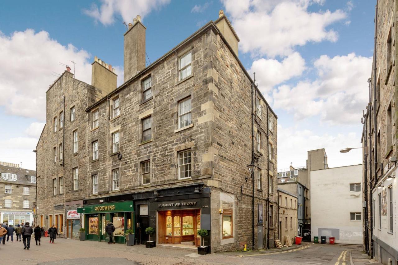 Apartment Silver Lining - Bonnie Rose Street *